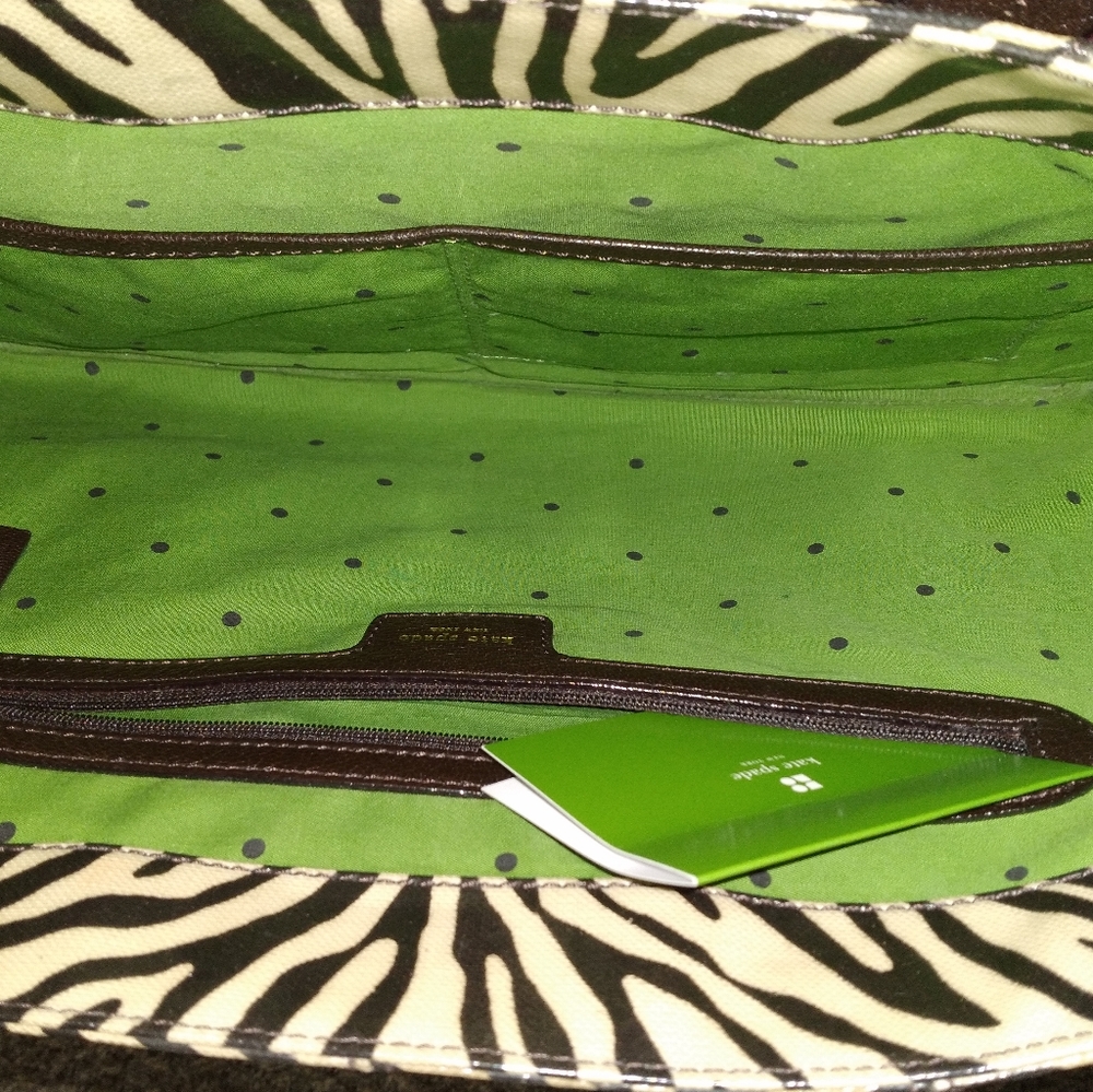 Purse - Picture 2 of 4